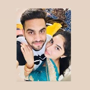 Meet your Posher, Gagan